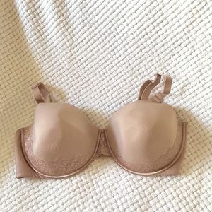 Vanity Fair 42DDD bra